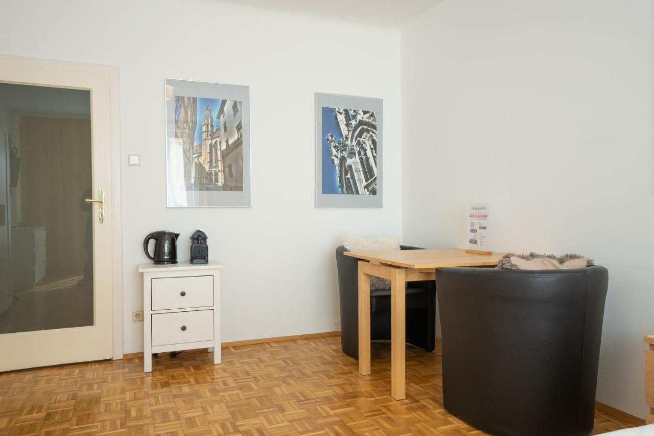 Central Living - Stephansdom Apartments Wien Exteriör bild
