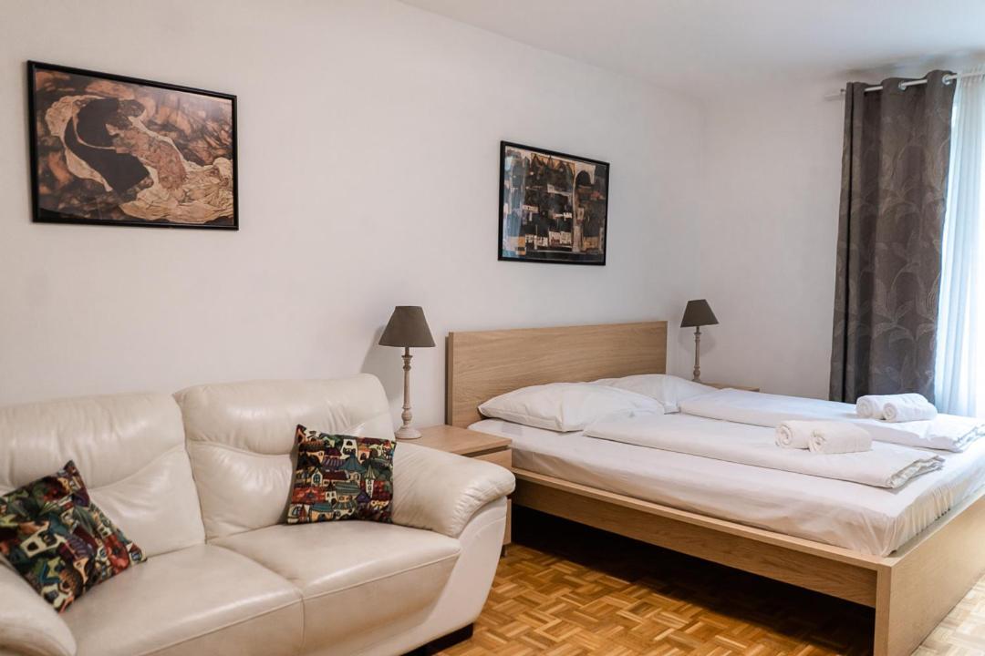 Central Living - Stephansdom Apartments Wien Rum bild
