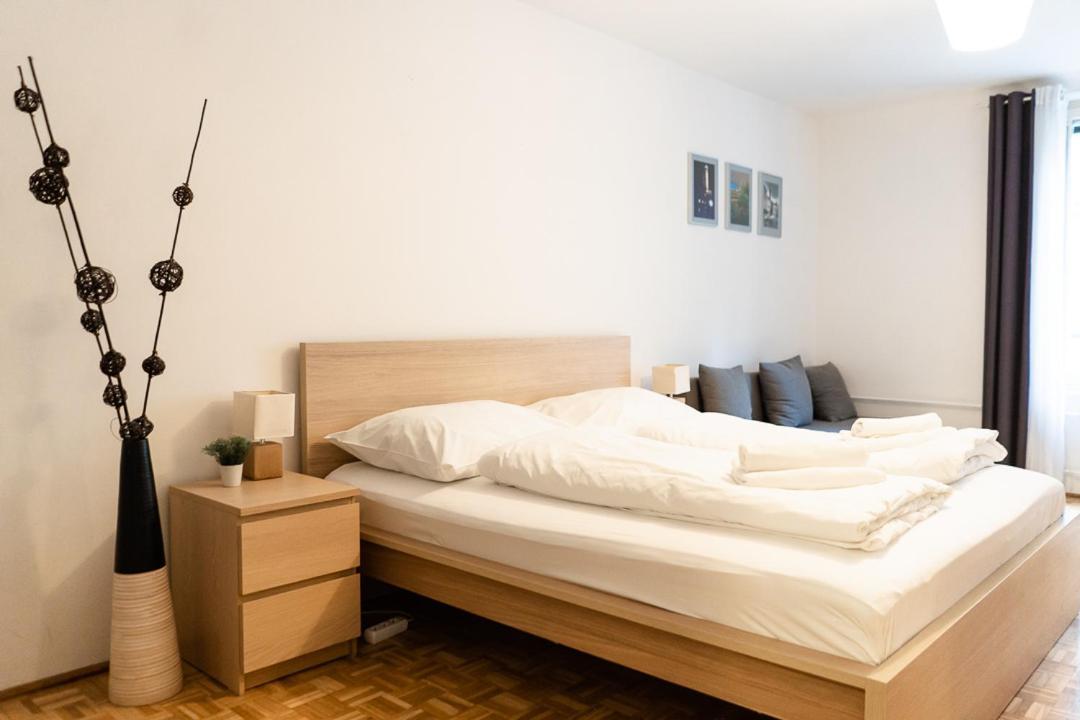Central Living - Stephansdom Apartments Wien Rum bild